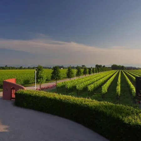 Tenuta Santome Фермерский дом Бьянкаде