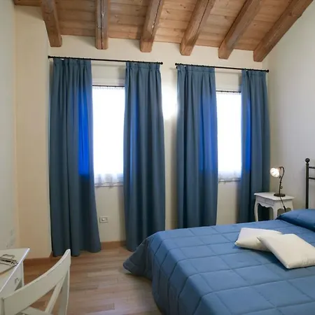 ファームステイ Tenuta Santome